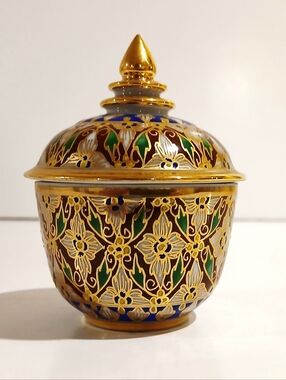 Vintwge Hand-Painted Enameled Ceramic Floral  Lidded Trinket Jar
